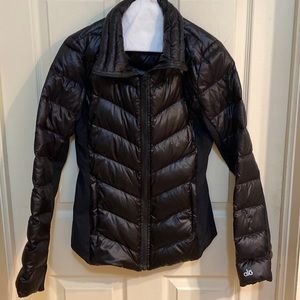 Alo yoga black jacket xs